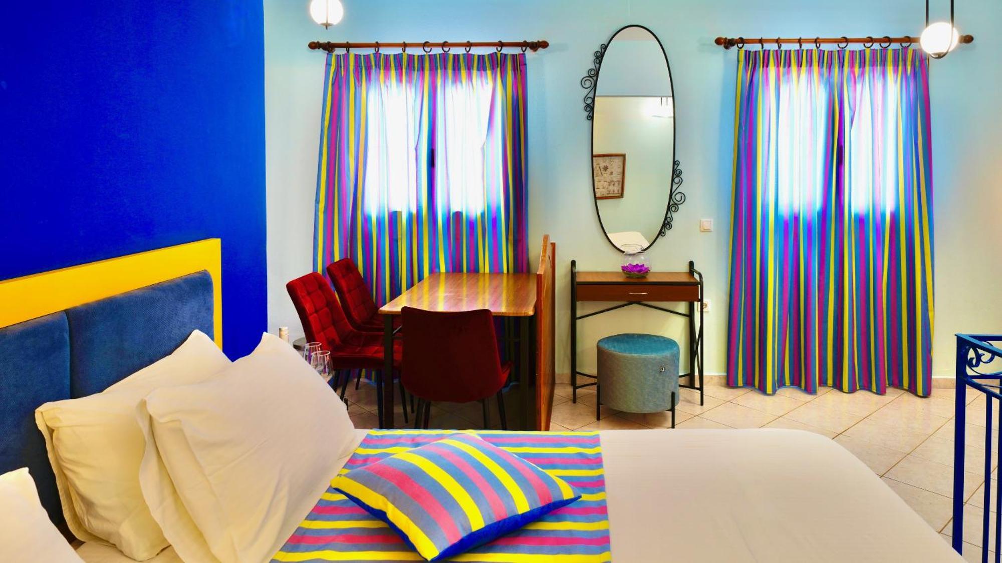 Captain'S Suites Symi Exterior foto